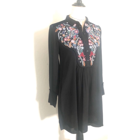 Zara Embroidered Dress - Picture 5 of 8